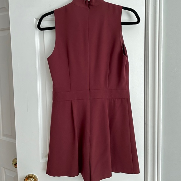 Maroon formal romper - Picture 2 of 2